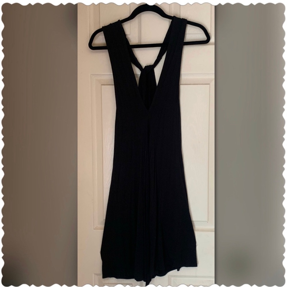 GapBody Racerback Keyhole Dress